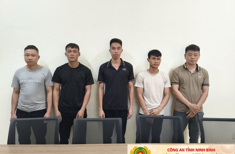 Khởi tố 6 bị can về hành vi “Tàng trữ trái phép vũ khí quân dụng”